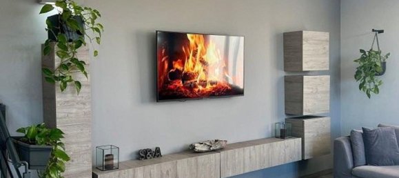 3-salle Appartement à Besana in Brianza, Italy No. 288244 2