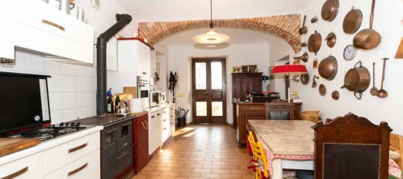 Casa de 7 dormitorios en Alfiano Natta, Italy No. 75706 12