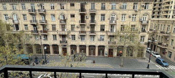 3 bedrooms Apartment in Nasimi, Azerbaijan No. 2333 10