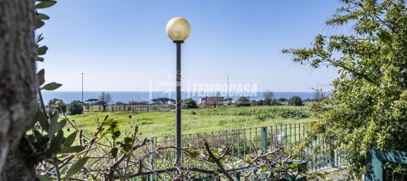 Apartamento de 2 divisões em Santa Marinella, Italy N.º 33033 22