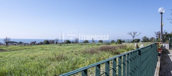 Apartamento de 2 divisões em Santa Marinella, Italy N.º 33033 12