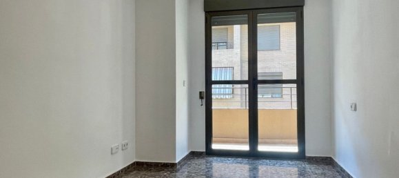 Дуплекс с 3 спальнями в Бурхассот, Испания № 160073 14