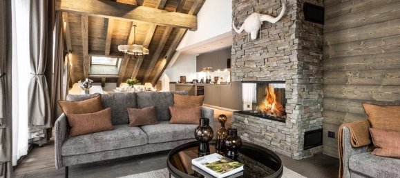 3 bedrooms Penthouse in Les Allues, France No. 61984 2