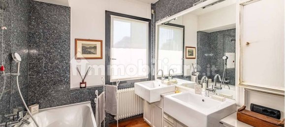 3 chambres Appartement à Como, Italy No. 263813 24