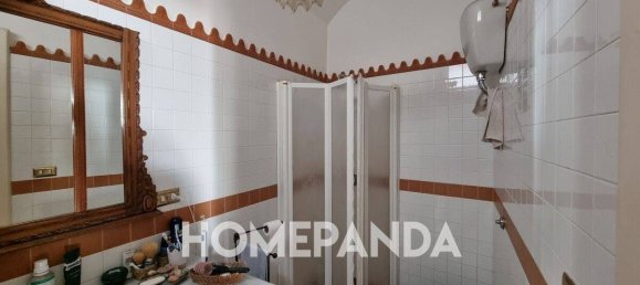 5-salle Bâtiment à Lecce, Italy No. 291611 5