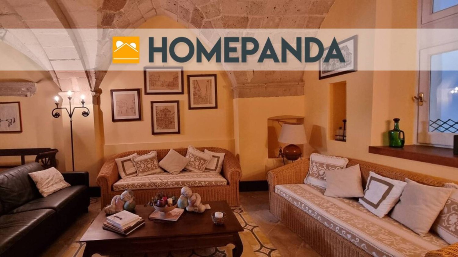 5-salle Bâtiment à Lecce, Italy No. 291611