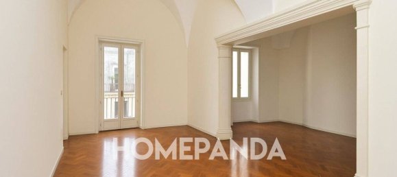 5-salle Bâtiment à Lecce, Italy No. 291611 15