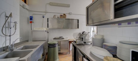 213m² Commercial property in Turin, Italy No. 308083 17