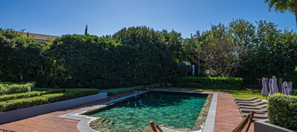 10 bedrooms Villa in San Pedro de Alcantara, Spain No. 17592 4