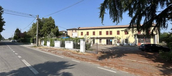 4-Zimmer Lagerhaus in Pinarolo Po, Italy, Nr. 311103 3