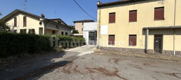 4-Zimmer Lagerhaus in Pinarolo Po, Italy, Nr. 311103 2