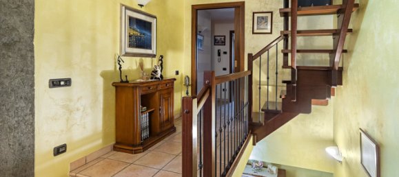 3 bedrooms Townhouse in Salò, Italy No. 149399 9