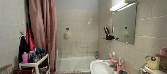 3 chambres Appartement à Pont-de-Chéruy, France No. 275571 12