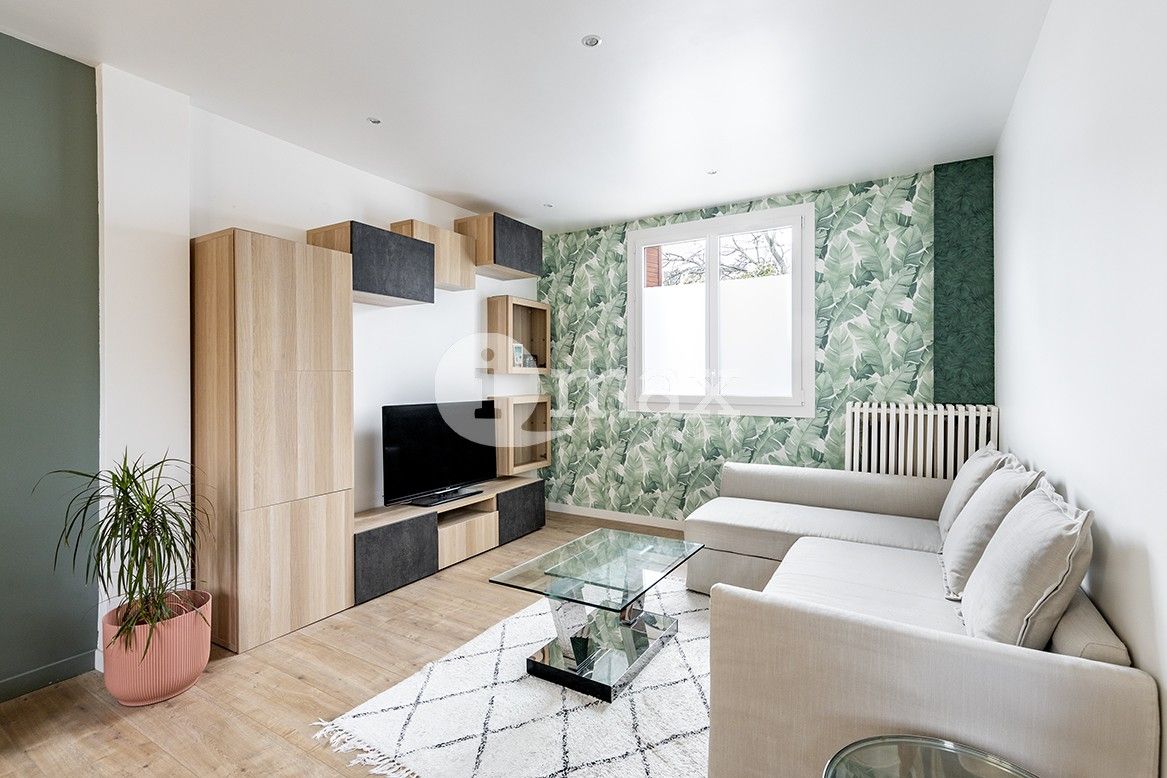 3 Schlafzimmer Wohnung in Courbevoie, France, Nr. 137069