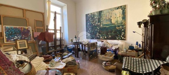 4 bedrooms Apartment in Rome, Italy No. 117070 17