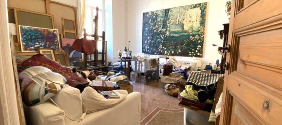 4 bedrooms Apartment in Rome, Italy No. 117070 16