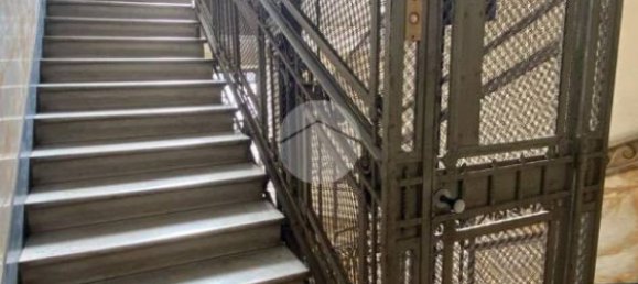 4 bedrooms Apartment in Rome, Italy No. 117070 30