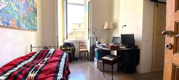 4 bedrooms Apartment in Rome, Italy No. 117070 11