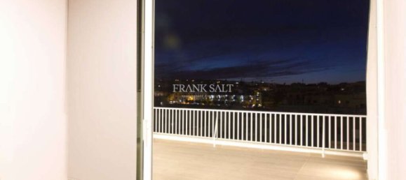 2 Schlafzimmer Penthouse in Swieqi, Malta, Nr. 4142 3