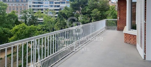 6 bedrooms Apartment in Barcelona, Spain No. 87441 2