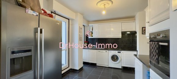 3 bedrooms Duplex in Evry, France No. 171237 8