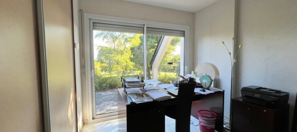 6 Schlafzimmer Haus in Saint-Pierre-les-Etieux, France, Nr. 209126 14