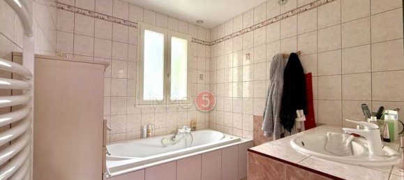 4 غرف نوم منزل في Coubron, France رقم 360321 10