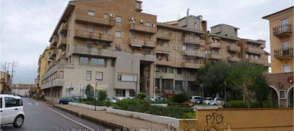 5 Schlafzimmer Wohnung in Olbia, Italy, Nr. 380957 2