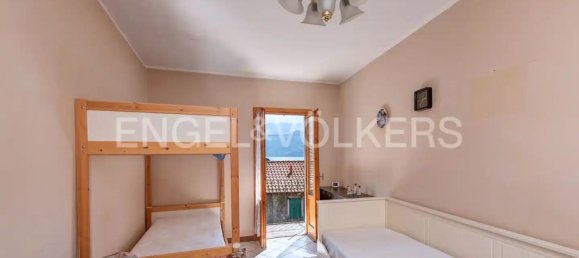 5 rooms House in Varenna, Italy No. 127769 28