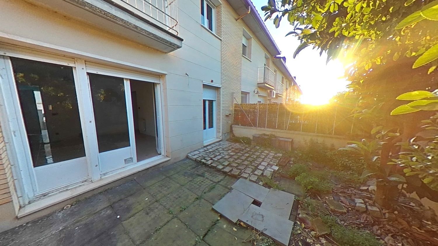 Casa de 4 dormitorios en Huesca, Spain No. 146343