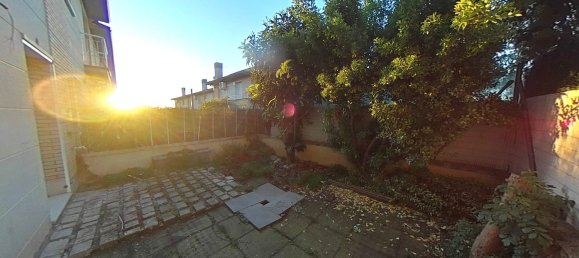 Casa de 4 dormitorios en Huesca, Spain No. 146343 2