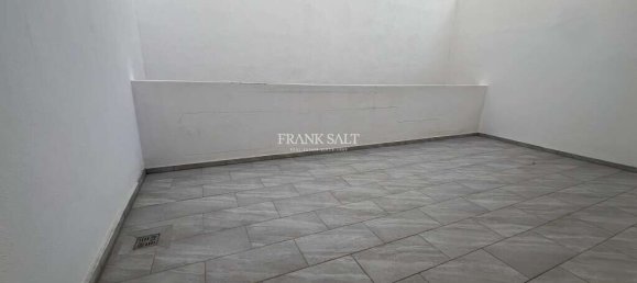 3 bedrooms Maisonette in Dingli, Malta No. 10542 4