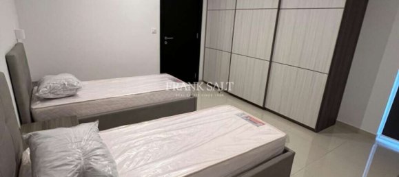 3 bedrooms Maisonette in Dingli, Malta No. 10542 10