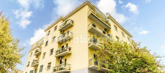 2 bedrooms Apartment in Rome, Italy No. 376191 19