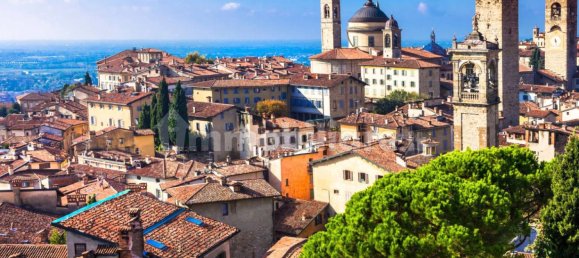 4 Schlafzimmer Villa in Ponteranica, Italy, Nr. 378998 2