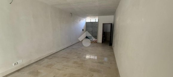 Propiedad comercial de 2 habitaciónes en Rome, Italy No. 130865 13