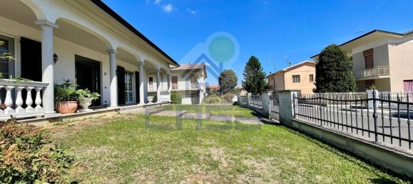 2 chambres Villa à Castel San Giovanni, Italy No. 345760 2