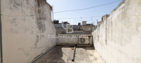 10 bedrooms House in Acate, Italy No. 333859 32