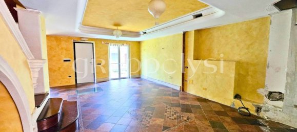 Villa T3 em Mugnano di Napoli, Italy N.º 295784 10