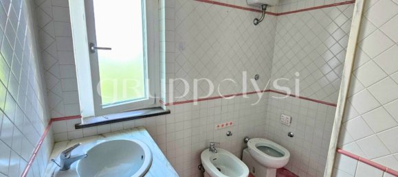 Villa T3 em Mugnano di Napoli, Italy N.º 295784 27