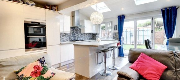 3 Schlafzimmer Haus in Biggin Hill, United Kingdom, Nr. 4761 4