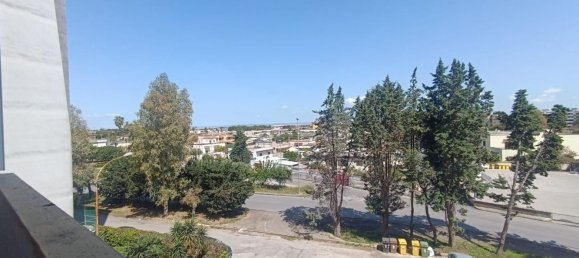 Apartamento T4 em Taranto, Italy N.º 334370 3