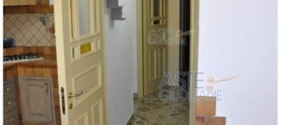 Apartamento de 4 divisões em Palermo, Italy N.º 50701 21
