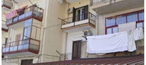 Apartamento de 4 divisões em Palermo, Italy N.º 50701 36