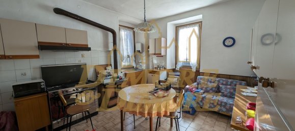 9-Zimmer Haus in Vogogna, Italy, Nr. 121825 7