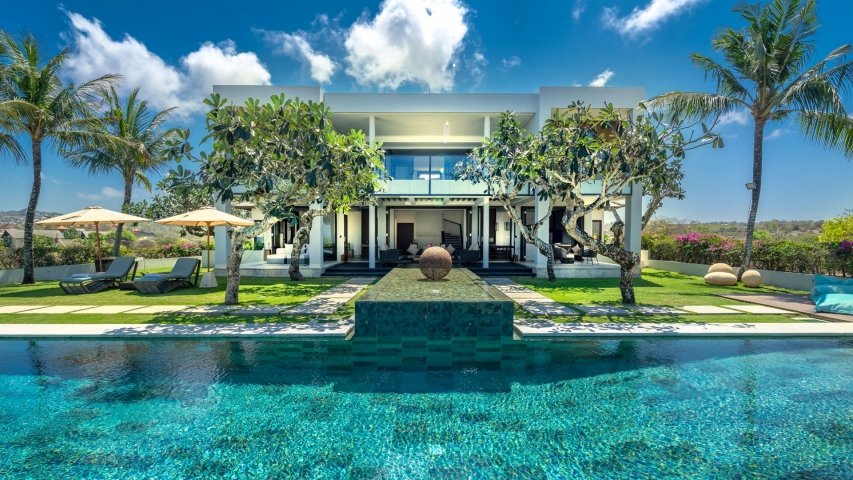 7 bedrooms Villa in South Kuta, Indonesia No. 404521