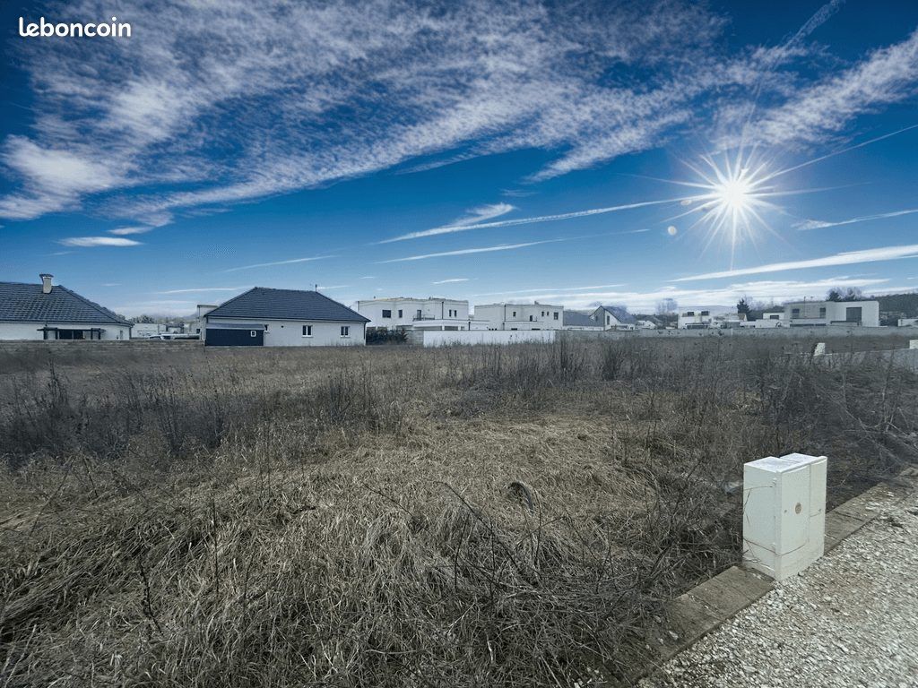 708m² Land in Ahuy, France No. 121495