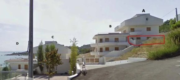 Квартира с 3 комнатами в Васто, Италия № 180707 8