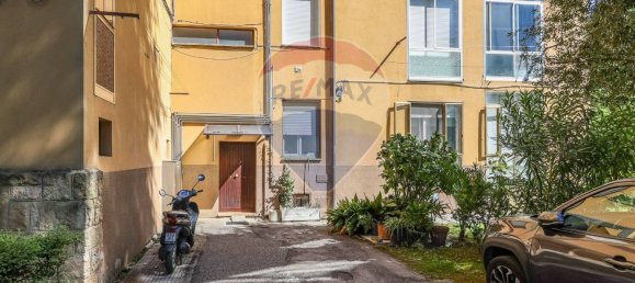 3 bedrooms Apartment in Padua, Italy No. 362032 2