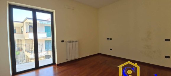 3غرفة شقة في Santa Maria Capua Vetere, Italy رقم 122330 9